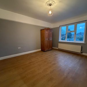 WhatsApp Image 2025-12-18 at 15.58.156