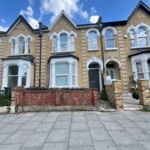 Lrg_o_1hvk5b1uu1v1q1bbe1hq7htfkdi0